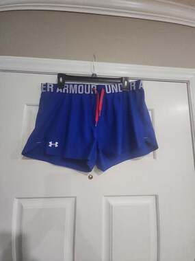 Under Armour HeatGear Women's Play Up Loose Fit Athletic Shorts Royal Blue